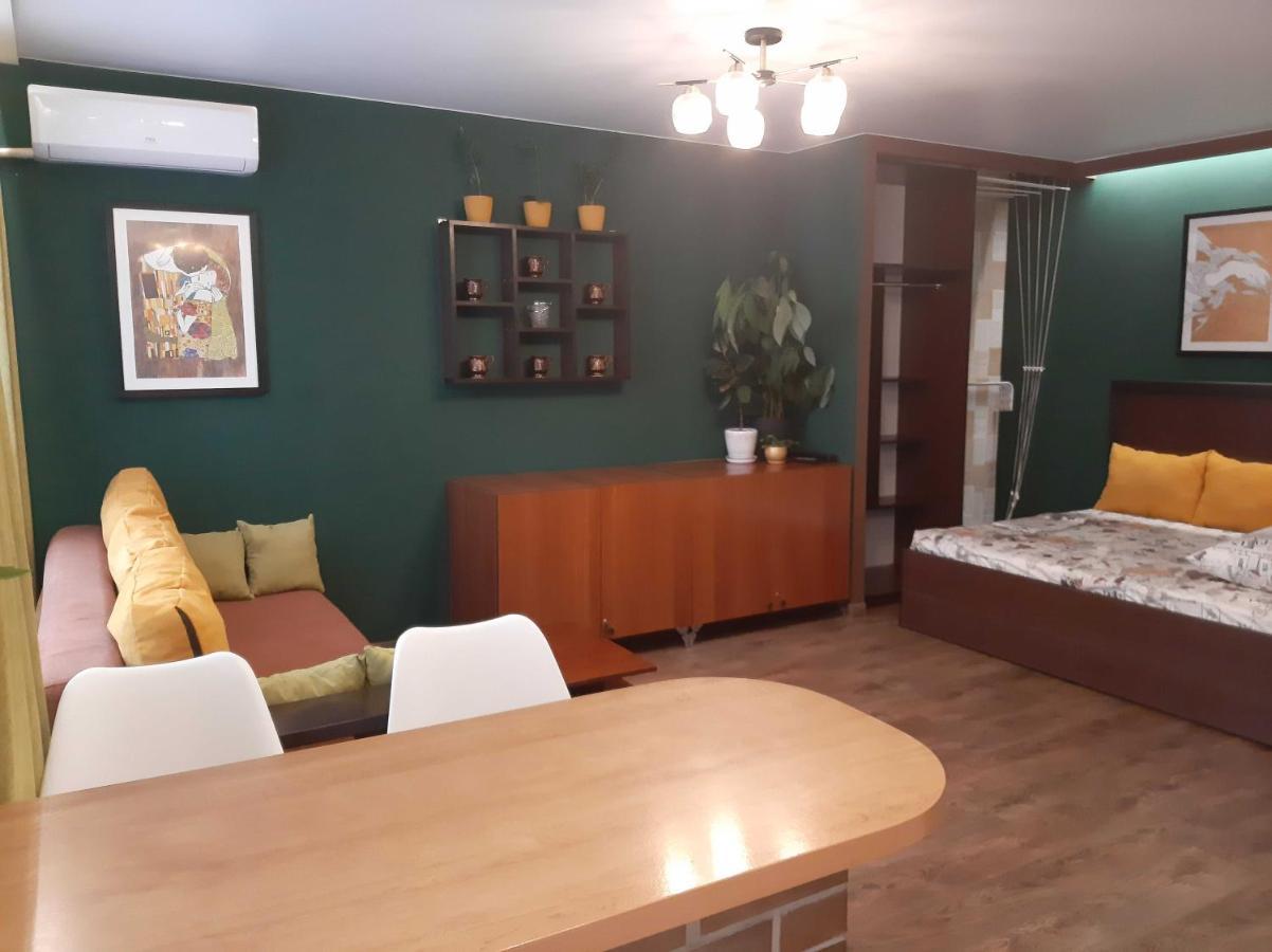 Проспект Победы 90 Chernihiv Exterior foto